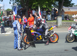 Shaun Harris lines up to start the Superstock TT